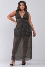 Load image into Gallery viewer, Plus Black & Gold V-neck Sleeveless Pleated Fabric Maxi Dress